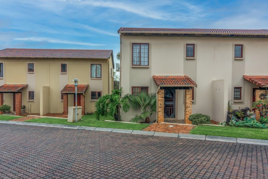 2 Bedroom Property for Sale in Willowbrook Gauteng
