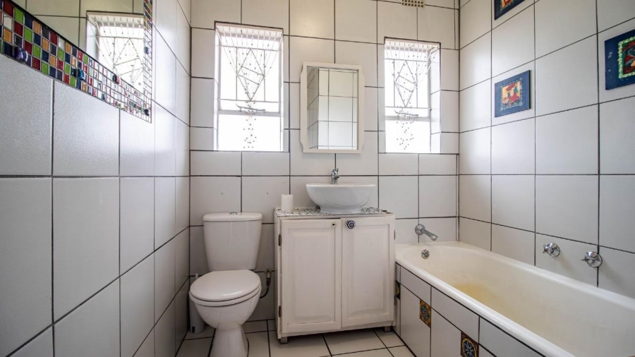 4 Bedroom Property for Sale in Verwoerdpark Gauteng