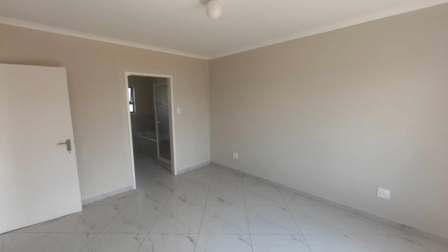 4 Bedroom Property for Sale in Windmill Park Gauteng