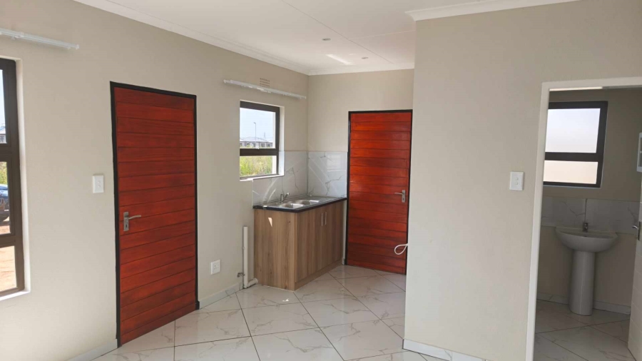 2 Bedroom Property for Sale in Windmill Park Gauteng