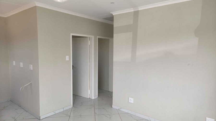 2 Bedroom Property for Sale in Windmill Park Gauteng