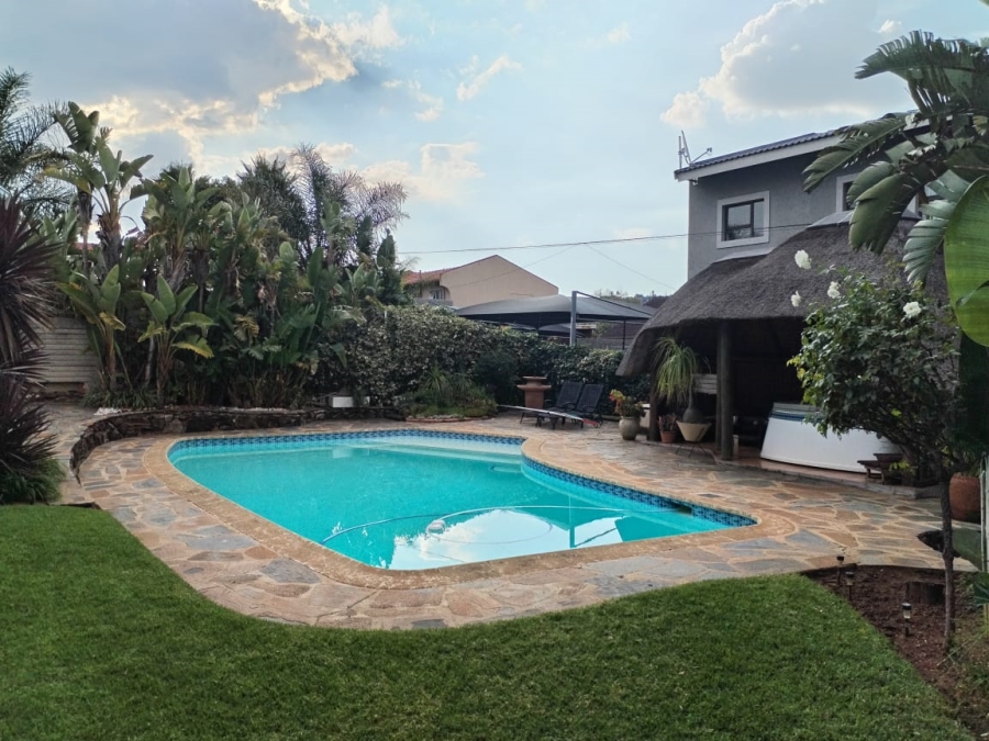4 Bedroom Property for Sale in Ridgeway Gauteng