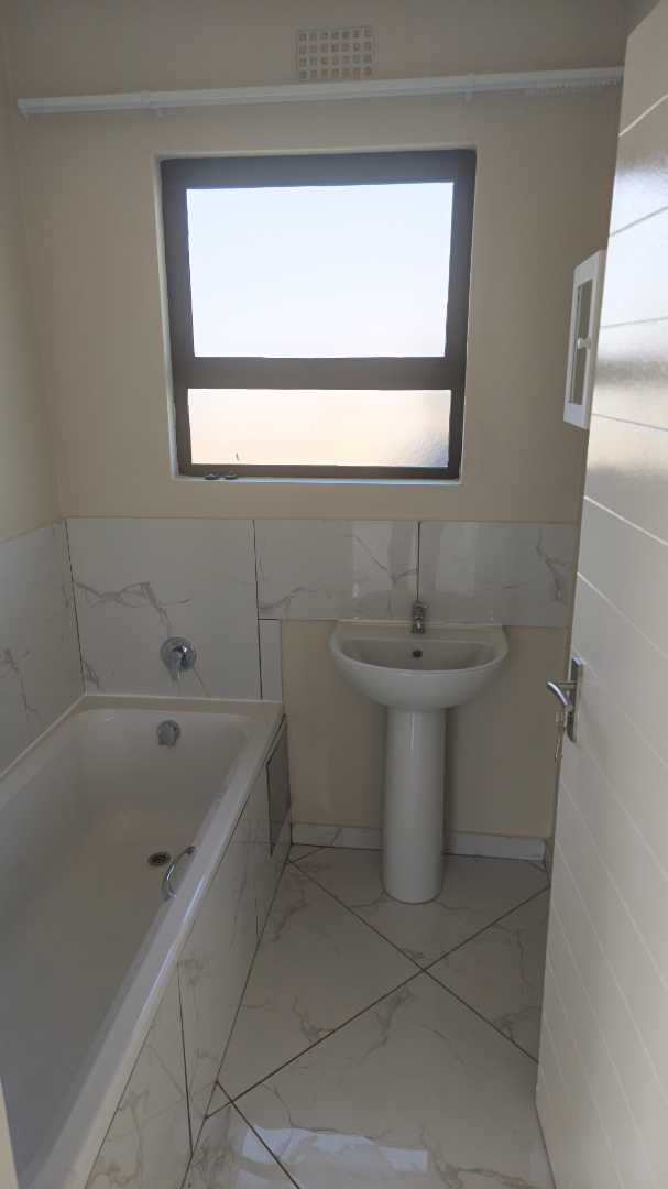 3 Bedroom Property for Sale in Windmill Park Gauteng