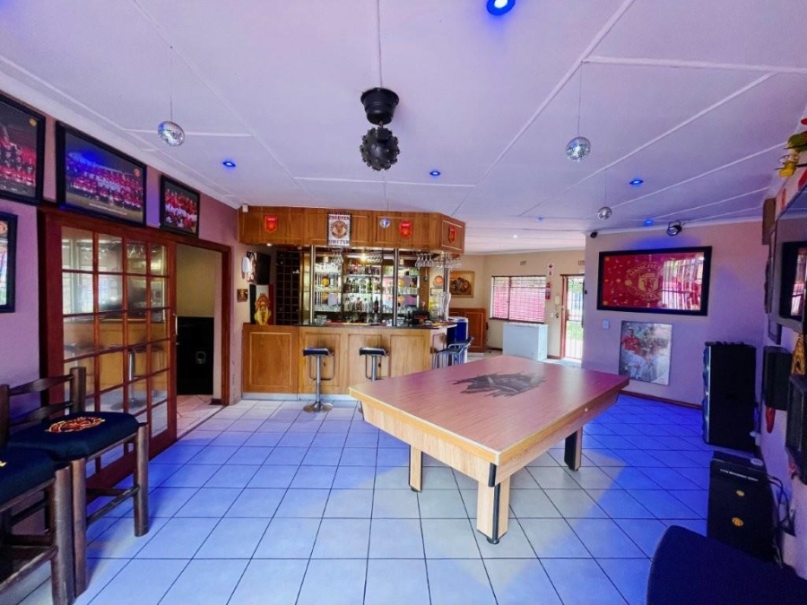 3 Bedroom Property for Sale in Brackenhurst Gauteng