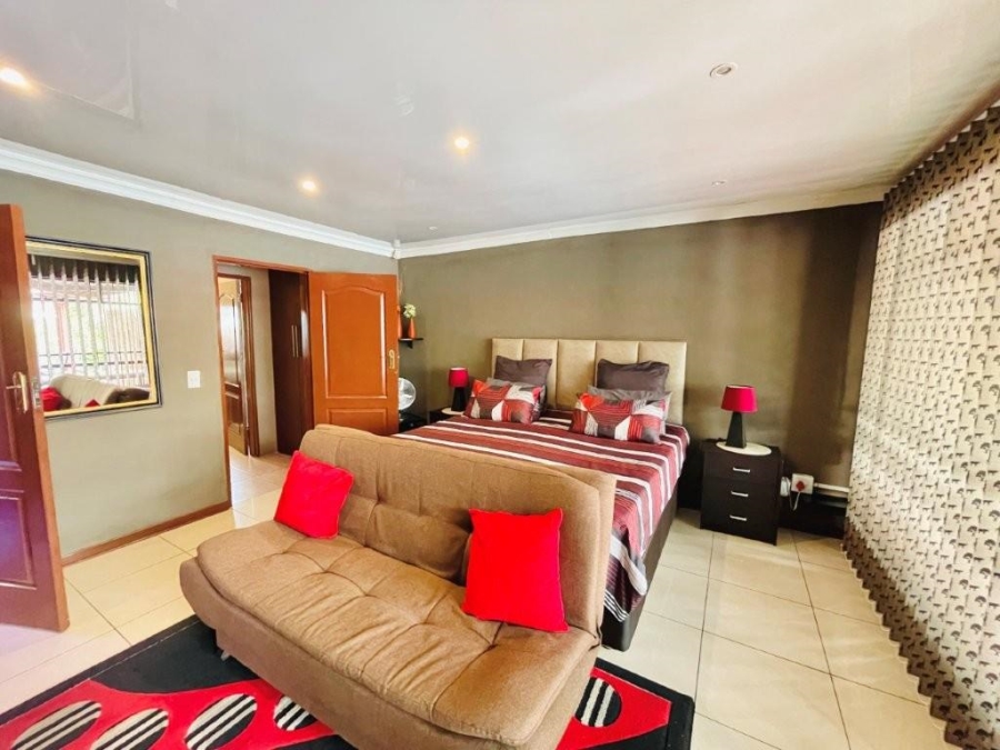 3 Bedroom Property for Sale in Brackenhurst Gauteng
