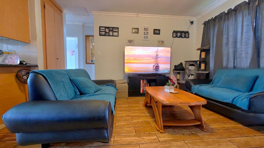 2 Bedroom Property for Sale in Meyersdal Gauteng