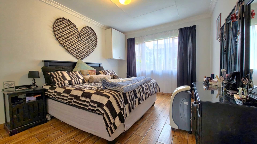 2 Bedroom Property for Sale in Meyersdal Gauteng