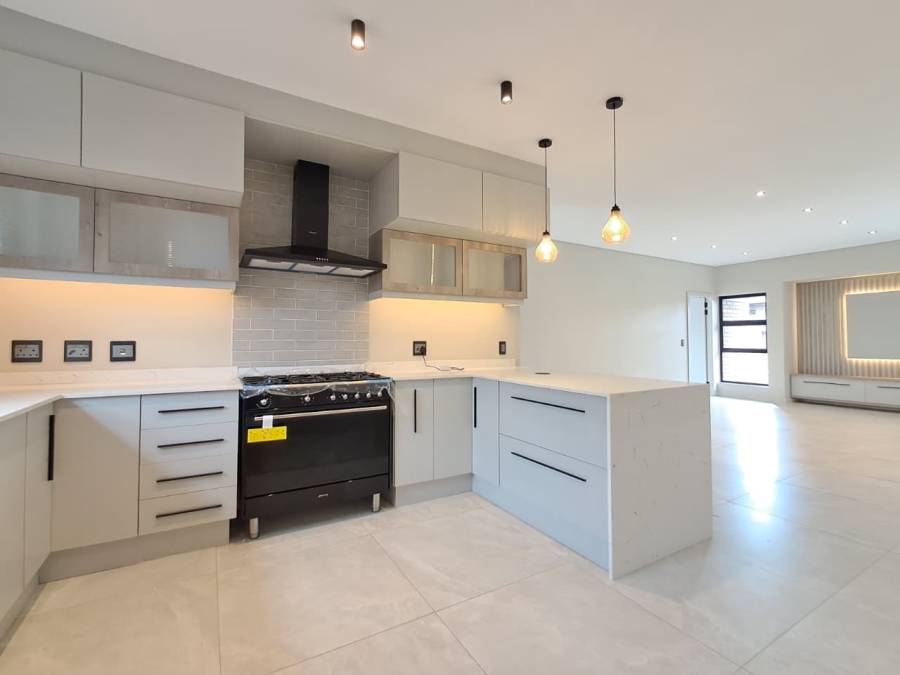 3 Bedroom Property for Sale in Brackenhurst Gauteng