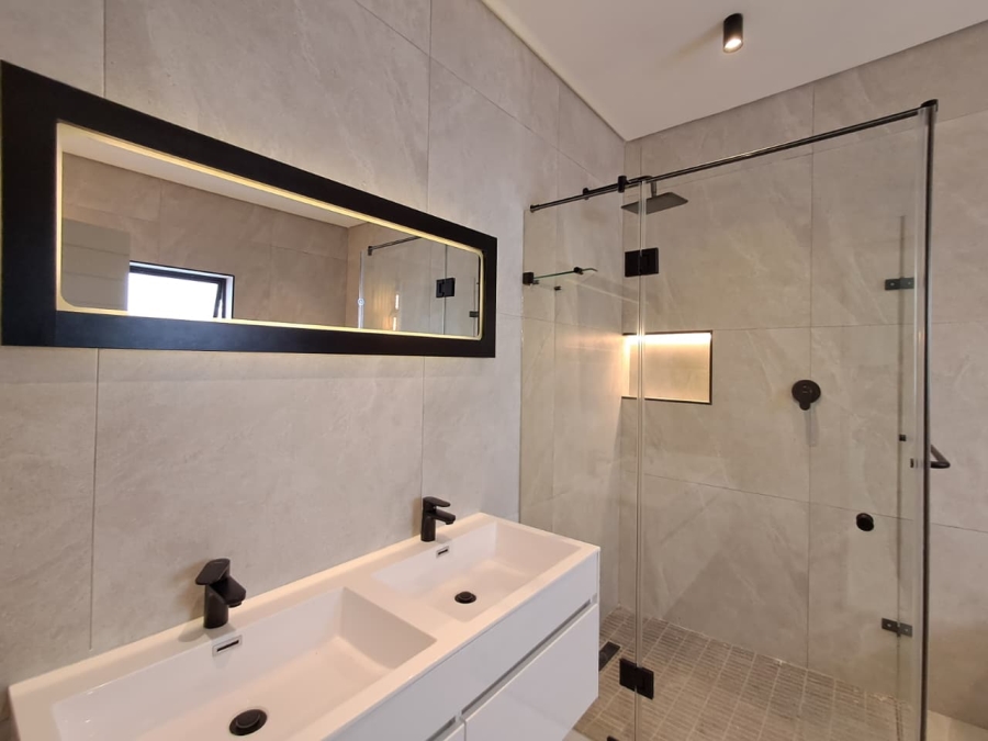 3 Bedroom Property for Sale in Brackenhurst Gauteng
