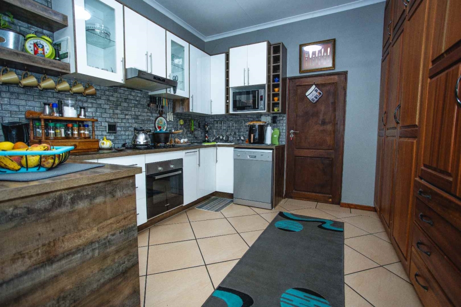 4 Bedroom Property for Sale in Henley on Klip Gauteng