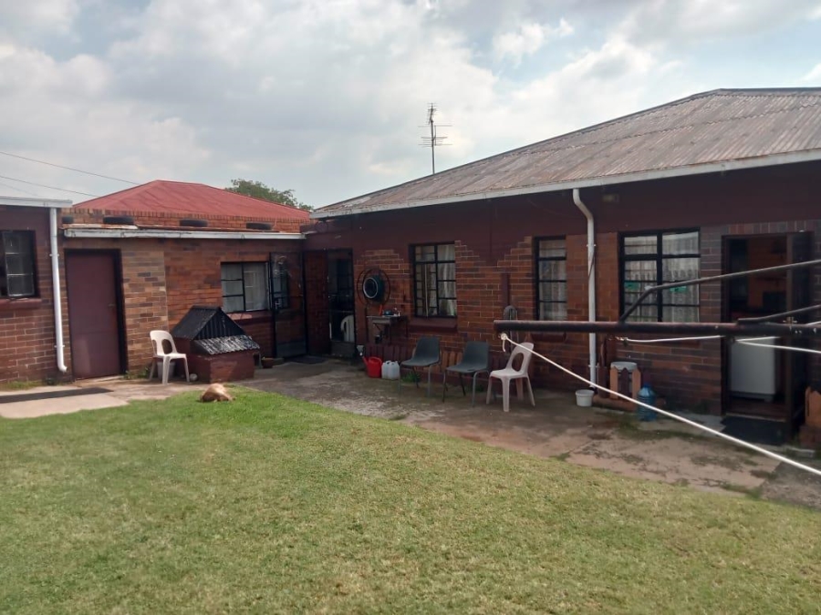 2 Bedroom Property for Sale in South Hills Gauteng