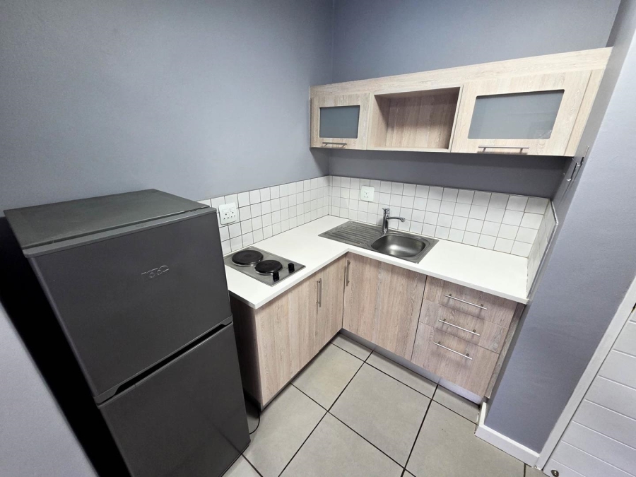 1 Bedroom Property for Sale in Hatfield Gauteng