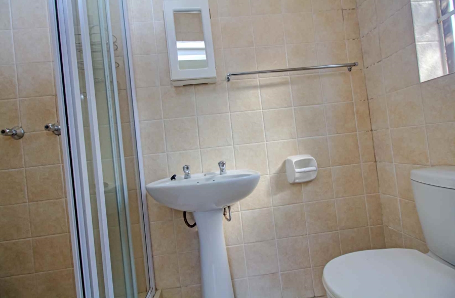 2 Bedroom Property for Sale in Strubensvallei Gauteng