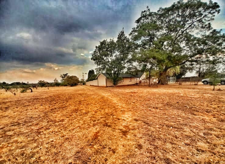 6 Bedroom Property for Sale in Glen Austin Gauteng