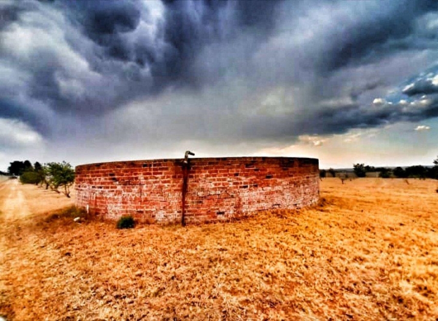 6 Bedroom Property for Sale in Glen Austin Gauteng