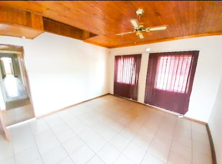 6 Bedroom Property for Sale in Glen Austin Gauteng