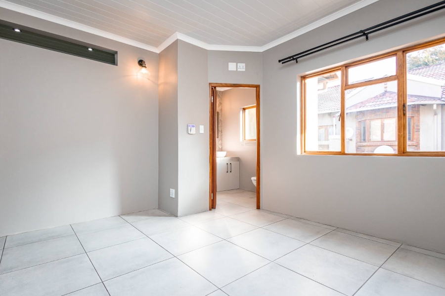 2 Bedroom Property for Sale in Meyersdal Gauteng