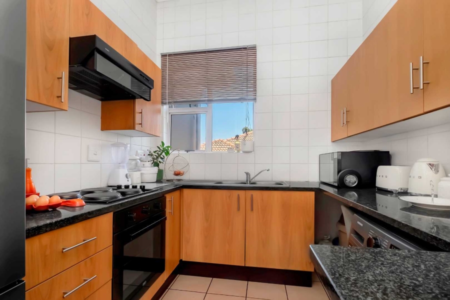 To Let 2 Bedroom Property for Rent in Bryanston Gauteng