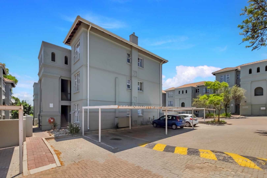 To Let 2 Bedroom Property for Rent in Bryanston Gauteng