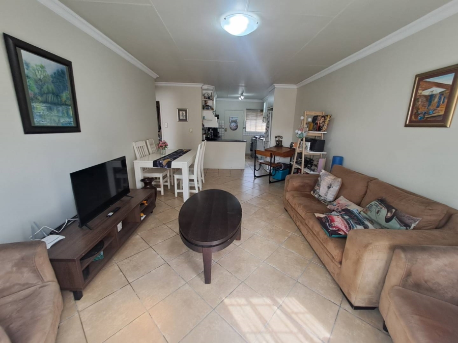 2 Bedroom Property for Sale in Highveld Gauteng