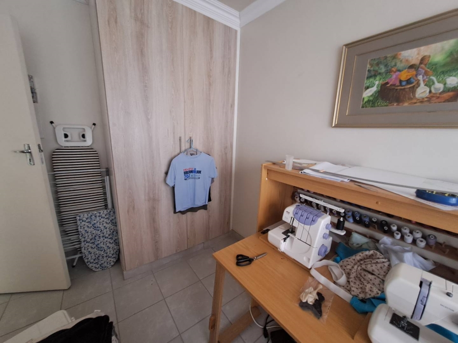 2 Bedroom Property for Sale in Highveld Gauteng