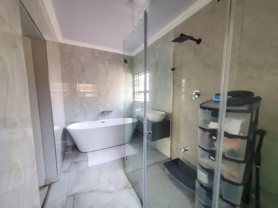 0 Bedroom Property for Sale in Zakariyya Park Gauteng