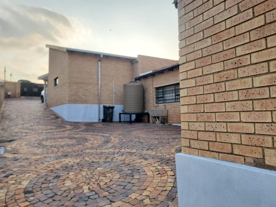 0 Bedroom Property for Sale in Zakariyya Park Gauteng