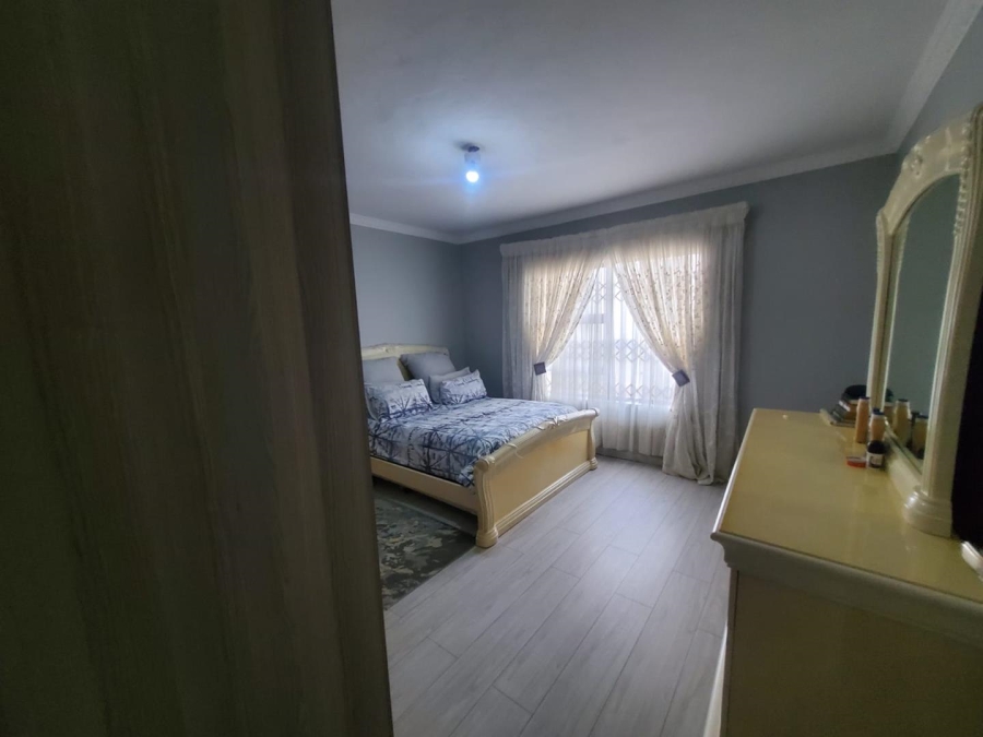 0 Bedroom Property for Sale in Zakariyya Park Gauteng