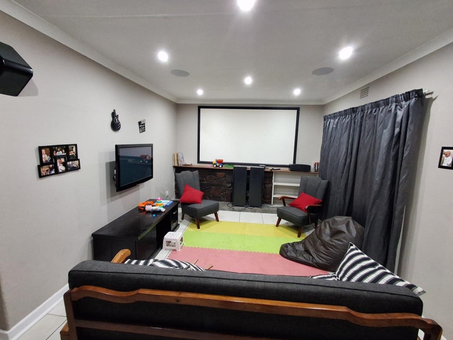 3 Bedroom Property for Sale in Three Rivers Gauteng