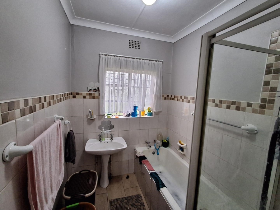 3 Bedroom Property for Sale in Three Rivers Gauteng