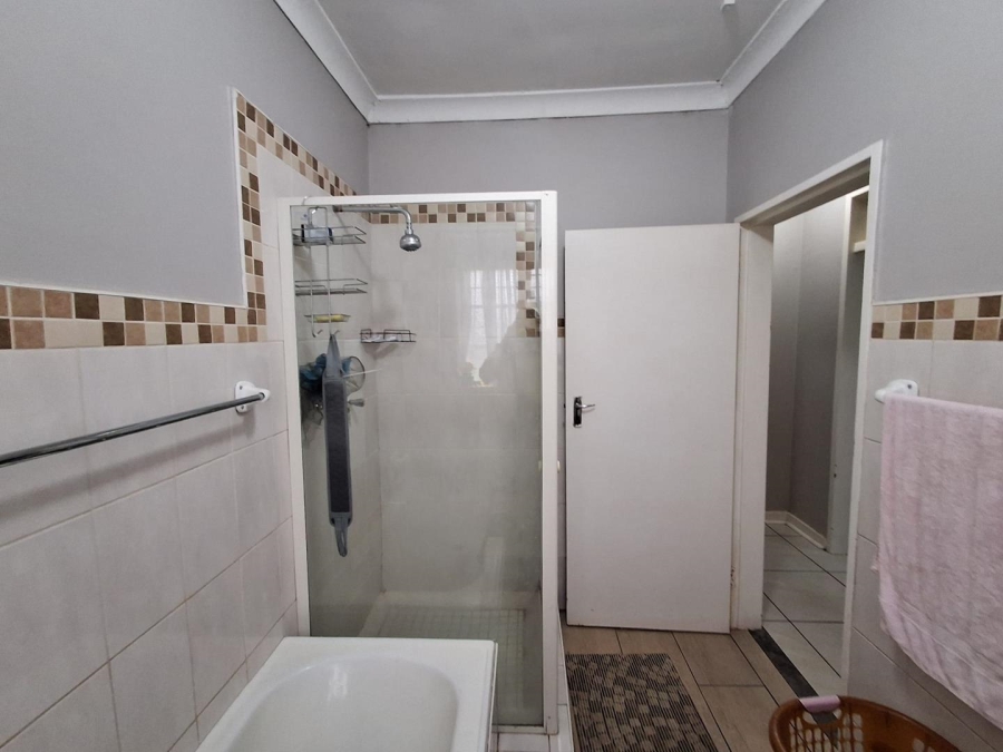 3 Bedroom Property for Sale in Three Rivers Gauteng