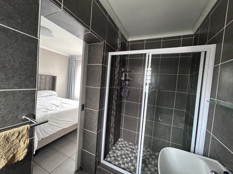 3 Bedroom Property for Sale in Willow Park Manor Gauteng