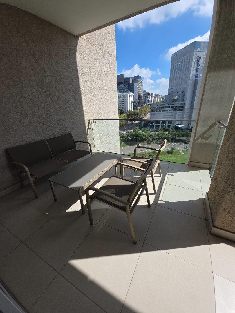 To Let 3 Bedroom Property for Rent in Sandown Gauteng