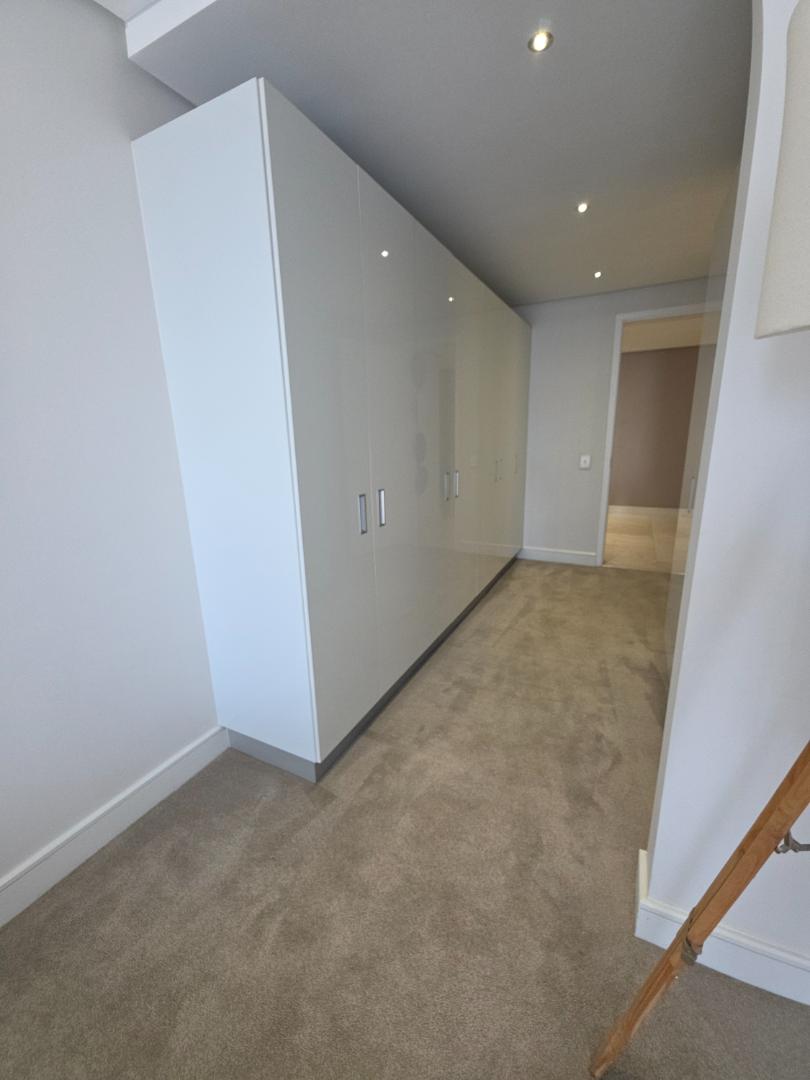 To Let 3 Bedroom Property for Rent in Sandown Gauteng