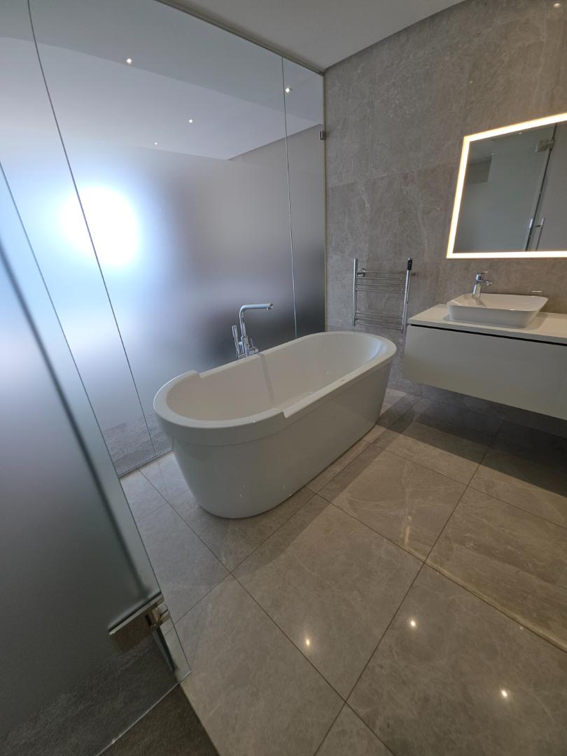 To Let 3 Bedroom Property for Rent in Sandown Gauteng