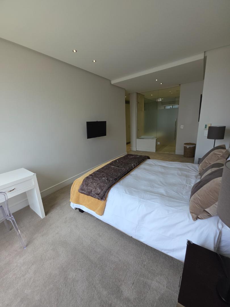 To Let 3 Bedroom Property for Rent in Sandown Gauteng