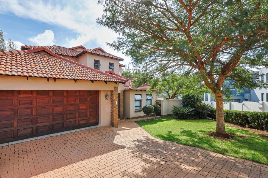 4 Bedroom Property for Sale in Olympus AH Gauteng
