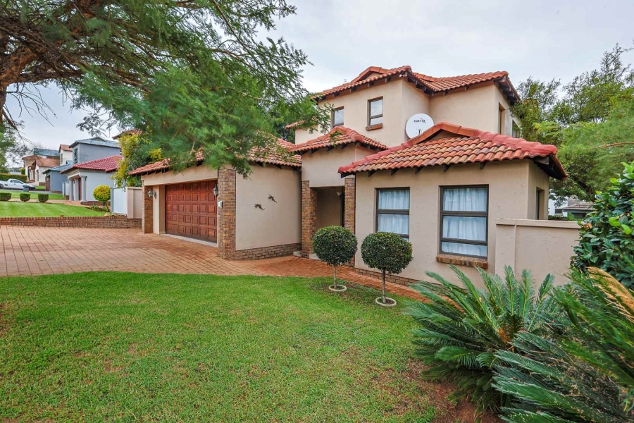 4 Bedroom Property for Sale in Olympus AH Gauteng