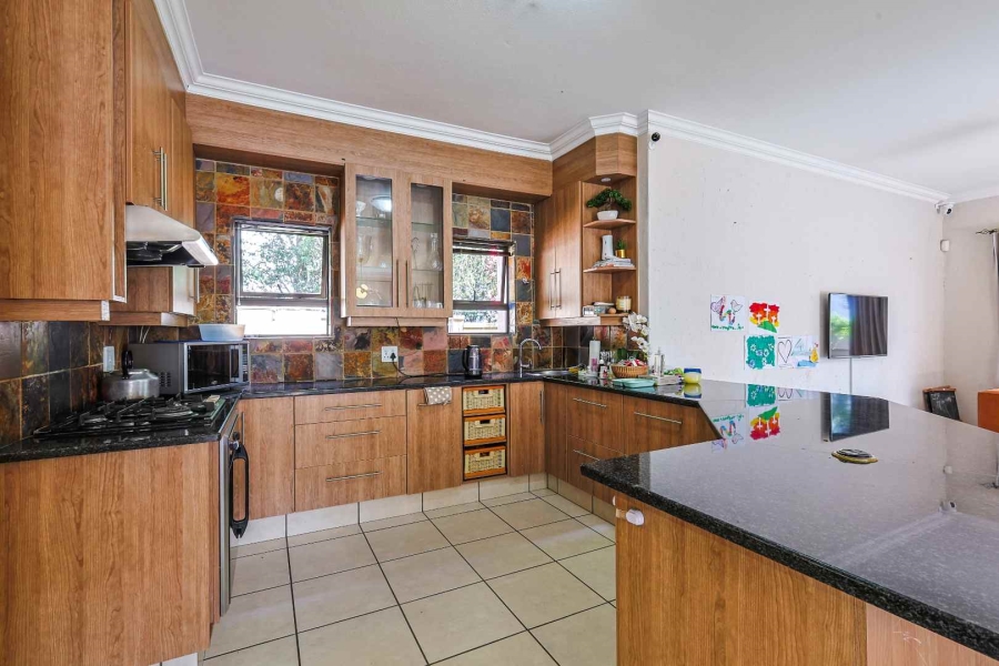 4 Bedroom Property for Sale in Olympus AH Gauteng