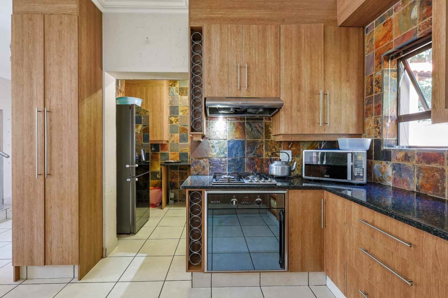 4 Bedroom Property for Sale in Olympus AH Gauteng