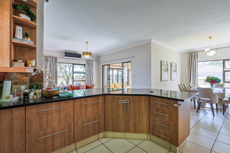 4 Bedroom Property for Sale in Olympus AH Gauteng