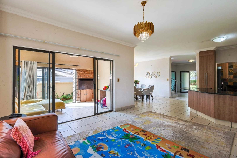 4 Bedroom Property for Sale in Olympus AH Gauteng