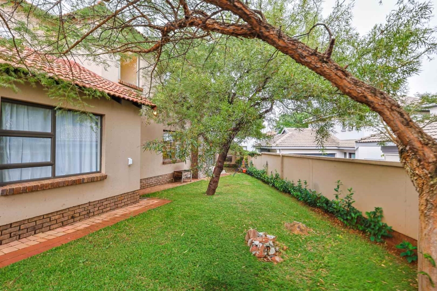 4 Bedroom Property for Sale in Olympus AH Gauteng