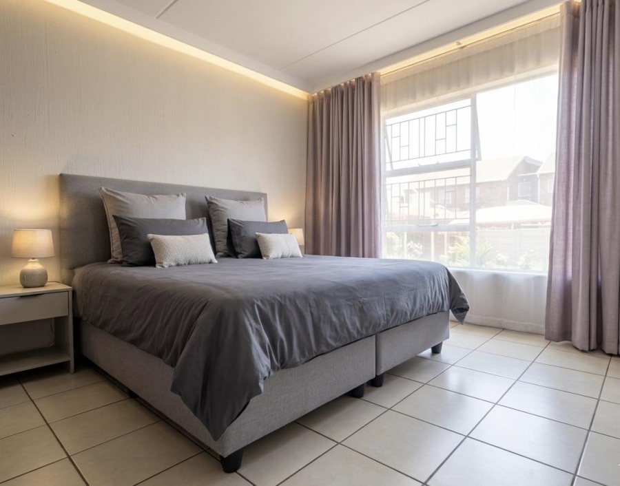 2 Bedroom Property for Sale in Vorna Valley Gauteng