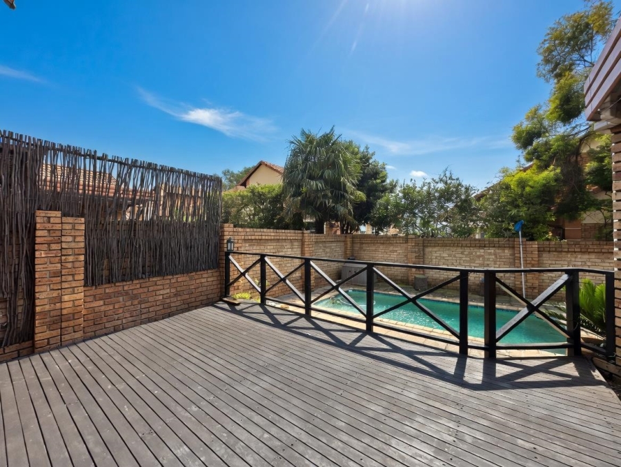 4 Bedroom Property for Sale in Eden Glen Gauteng