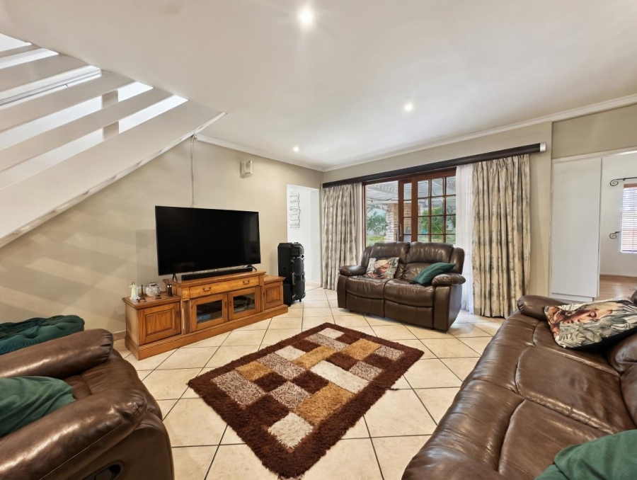 4 Bedroom Property for Sale in Eden Glen Gauteng
