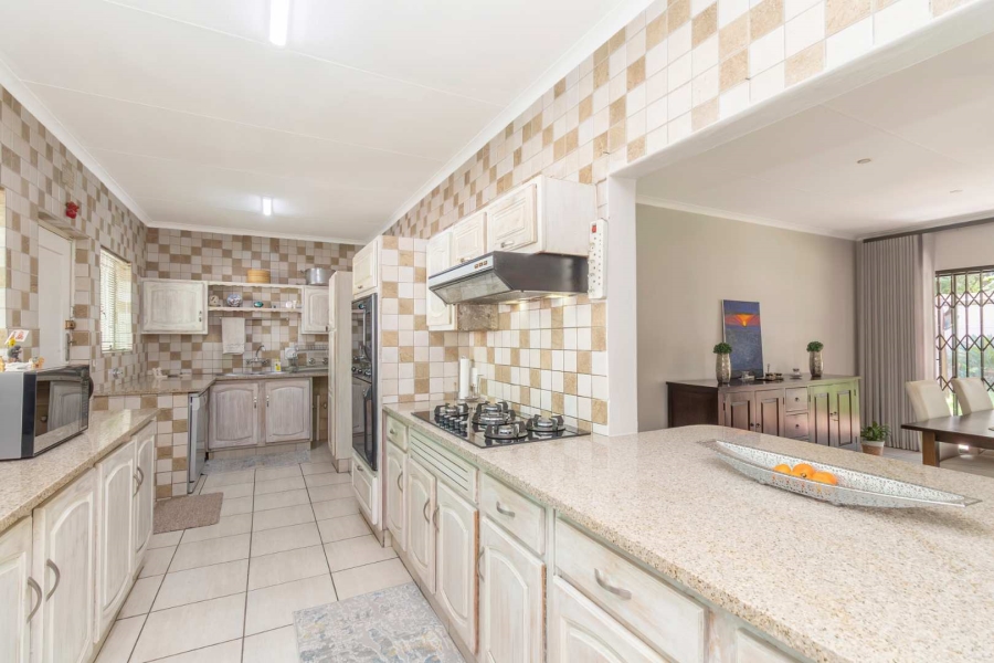 4 Bedroom Property for Sale in Northwold Gauteng