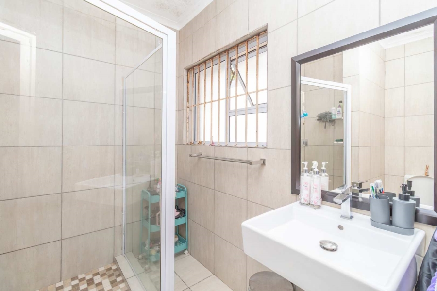 4 Bedroom Property for Sale in Northwold Gauteng