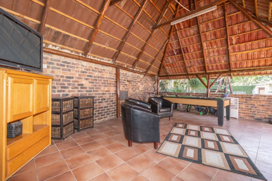 4 Bedroom Property for Sale in Northwold Gauteng
