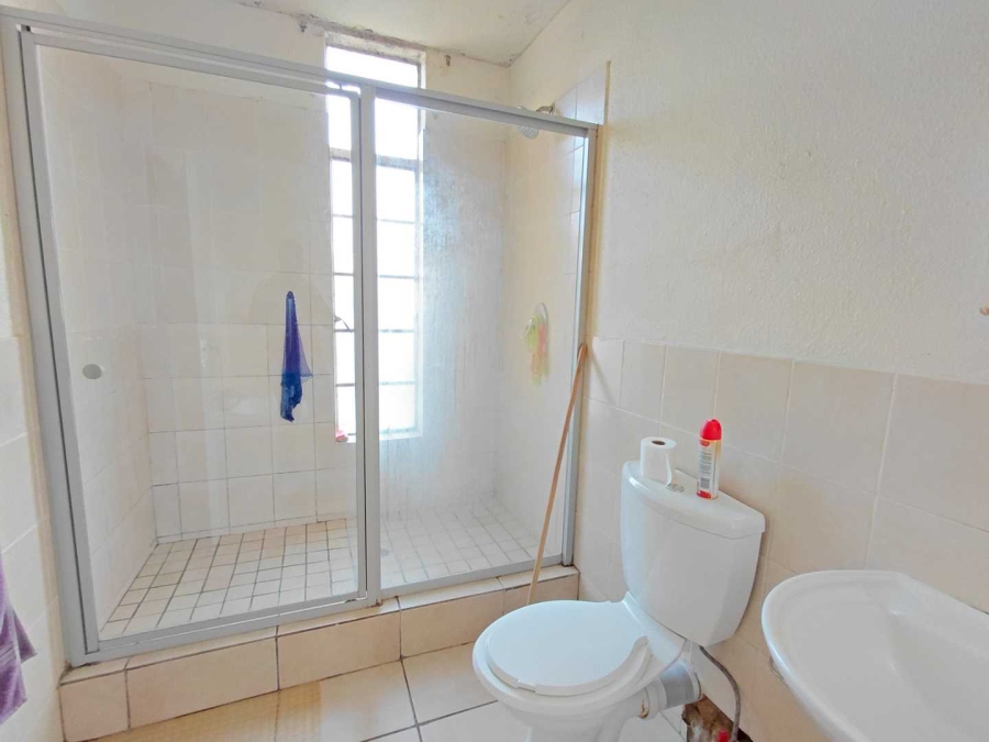 2 Bedroom Property for Sale in Laser Park Gauteng